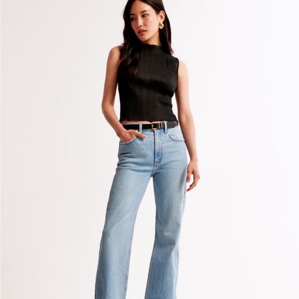 Abercrombie & fitch the 90s relaxed Jean high rise